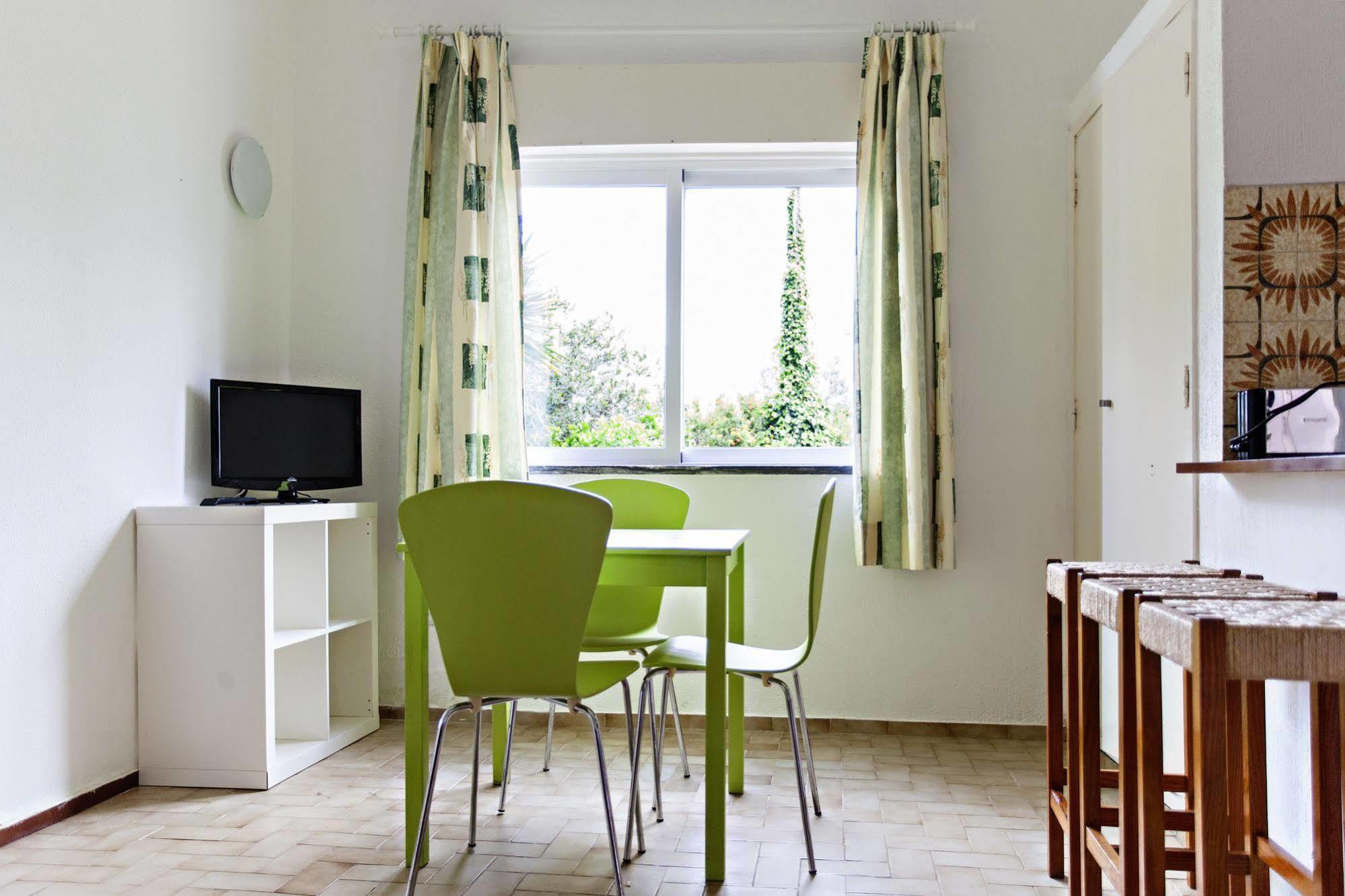 Apartamentos Turisticos Gida By Umbral Quarteira Kültér fotó